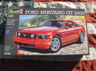 REV07355  FORD MUSTANG GT 2005